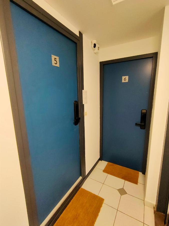 La Machine Sous Toit Apartment Exterior photo