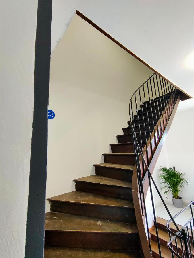 La Machine Sous Toit Apartment Exterior photo
